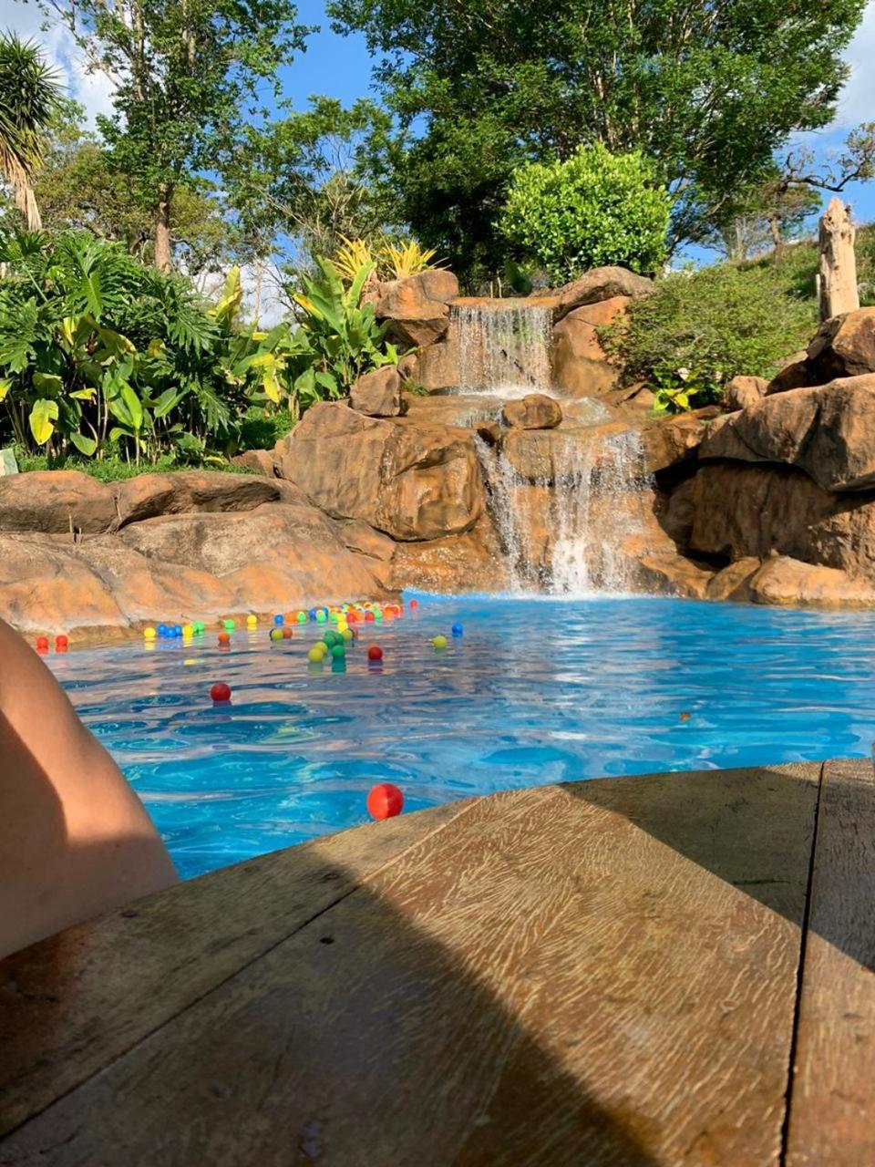 Hotel Fazenda Tucano Capim Branco Екстер'єр фото